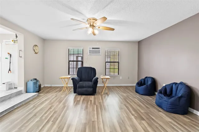 $440,000 | 154 Possum Walk Loop, Huntsville, TX 77340