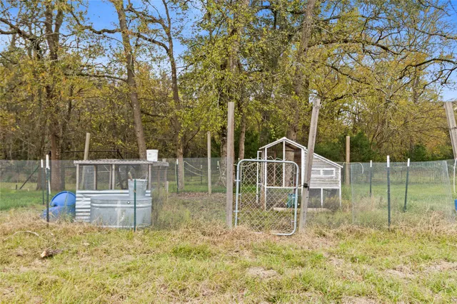 $440,000 | 154 Possum Walk Loop, Huntsville, TX 77340