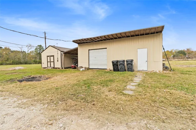 $440,000 | 154 Possum Walk Loop, Huntsville, TX 77340