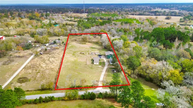 $440,000 | 154 Possum Walk Loop, Huntsville, TX 77340