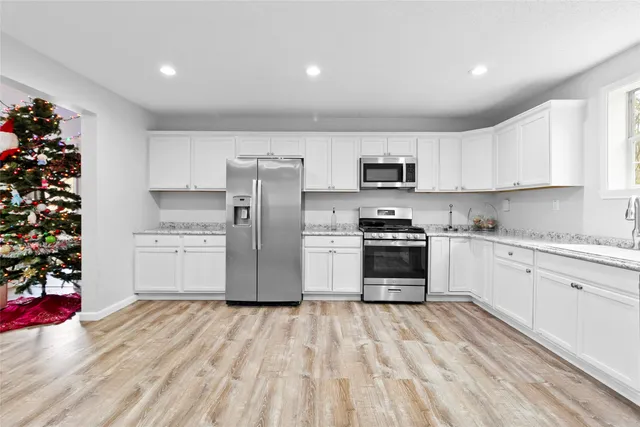 $440,000 | 154 Possum Walk Loop, Huntsville, TX 77340