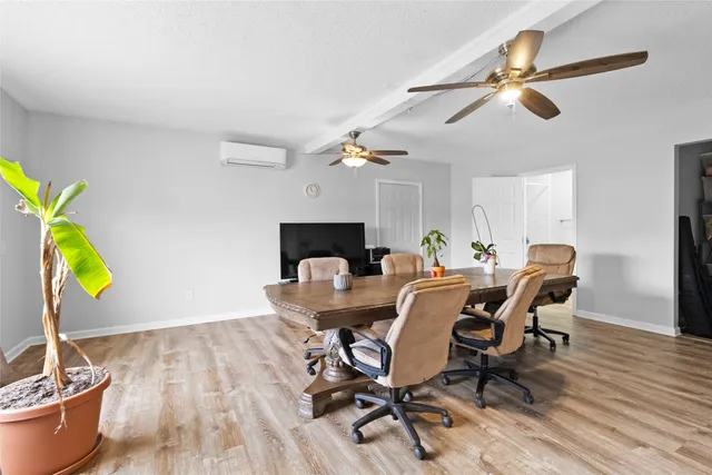 $440,000 | 154 Possum Walk Loop, Huntsville, TX 77340