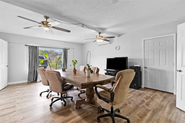 $440,000 | 154 Possum Walk Loop, Huntsville, TX 77340