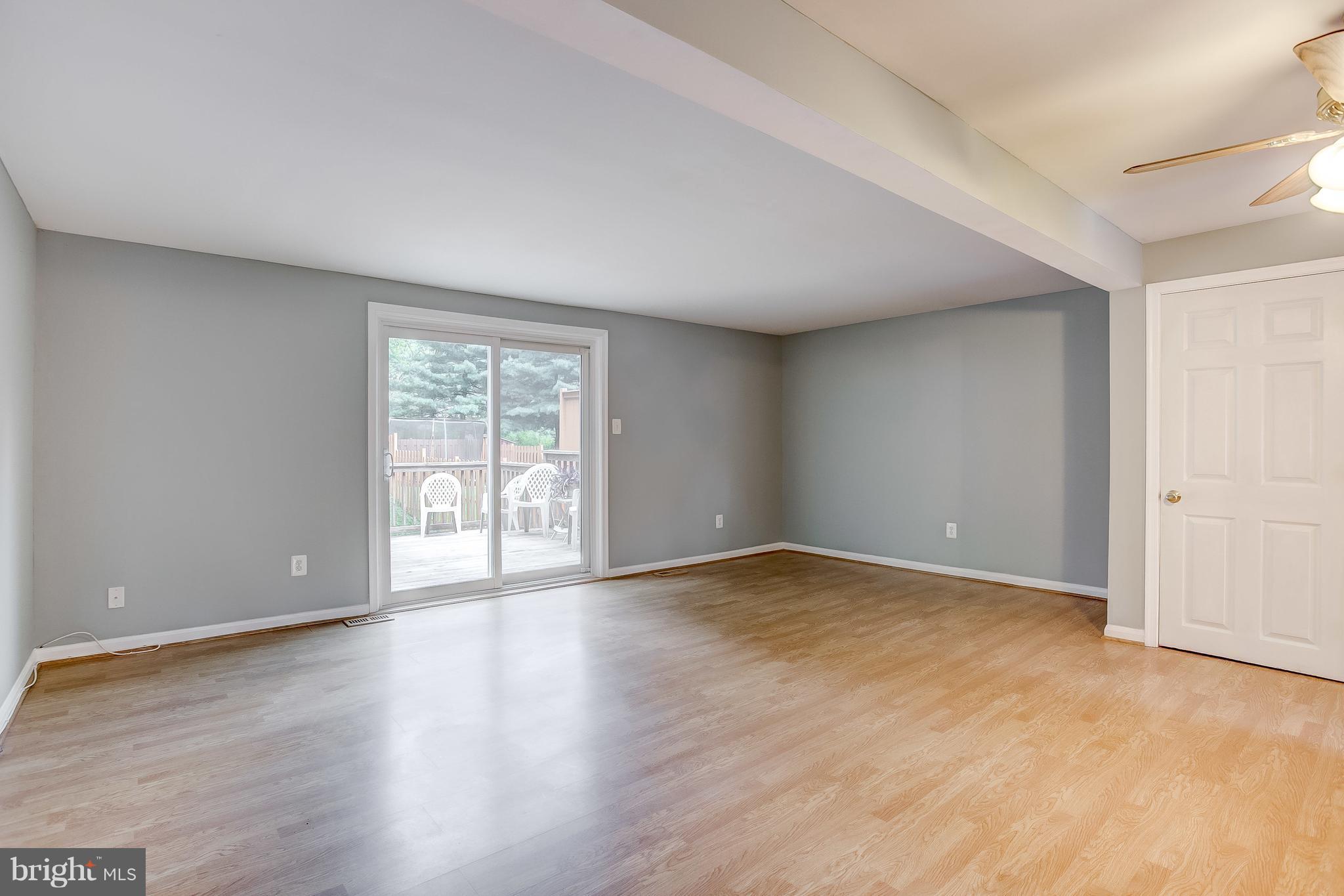 9236 Throgmorton Road Baltimore, MD 21234 - Photo 12 of 30 Family Room