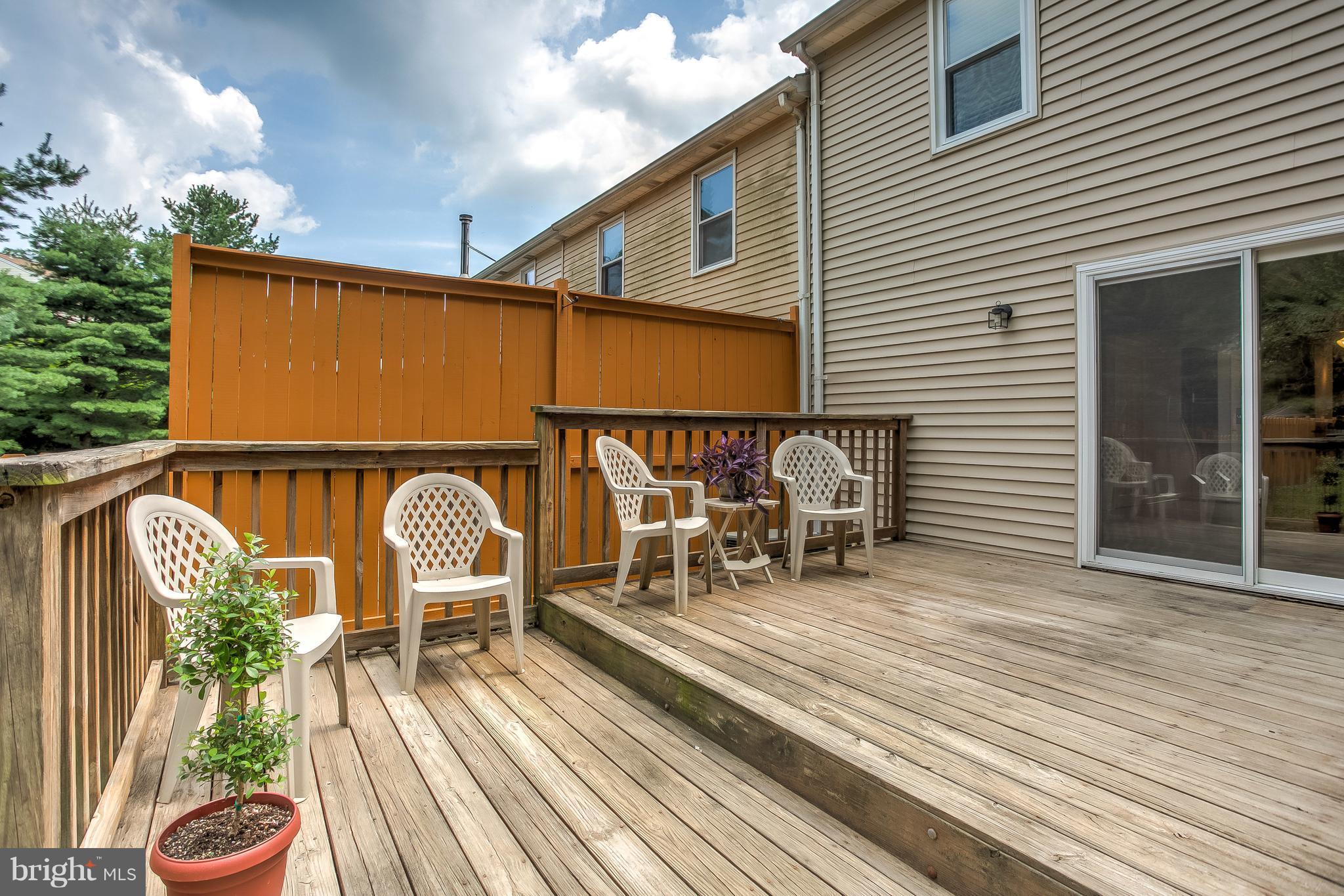 9236 Throgmorton Road Baltimore, MD 21234 - Photo 25 of 30 Exterior (Rear)
