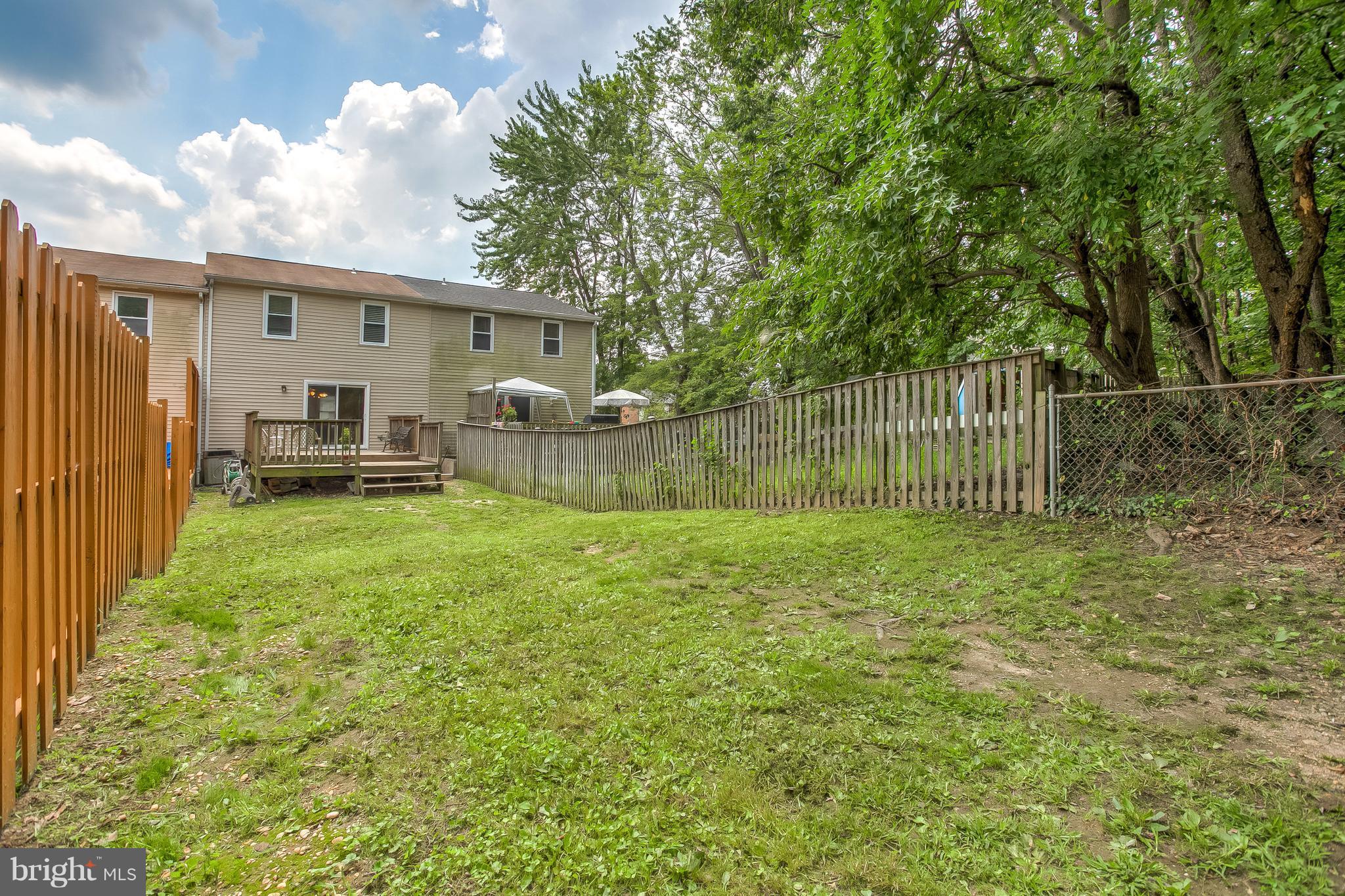 9236 Throgmorton Road Baltimore, MD 21234 - Photo 27 of 30 Exterior (Rear)