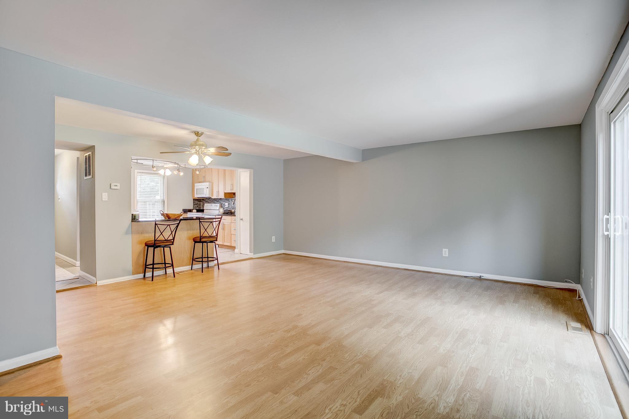9236 Throgmorton Road Baltimore, MD 21234 - Photo 8 of 30 Family Room