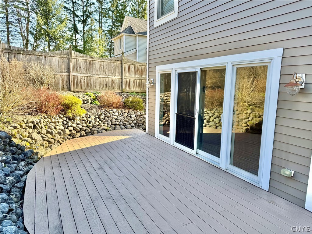 4458 Apulia Road De Witt, NY 13078 - Photo 7 of 31