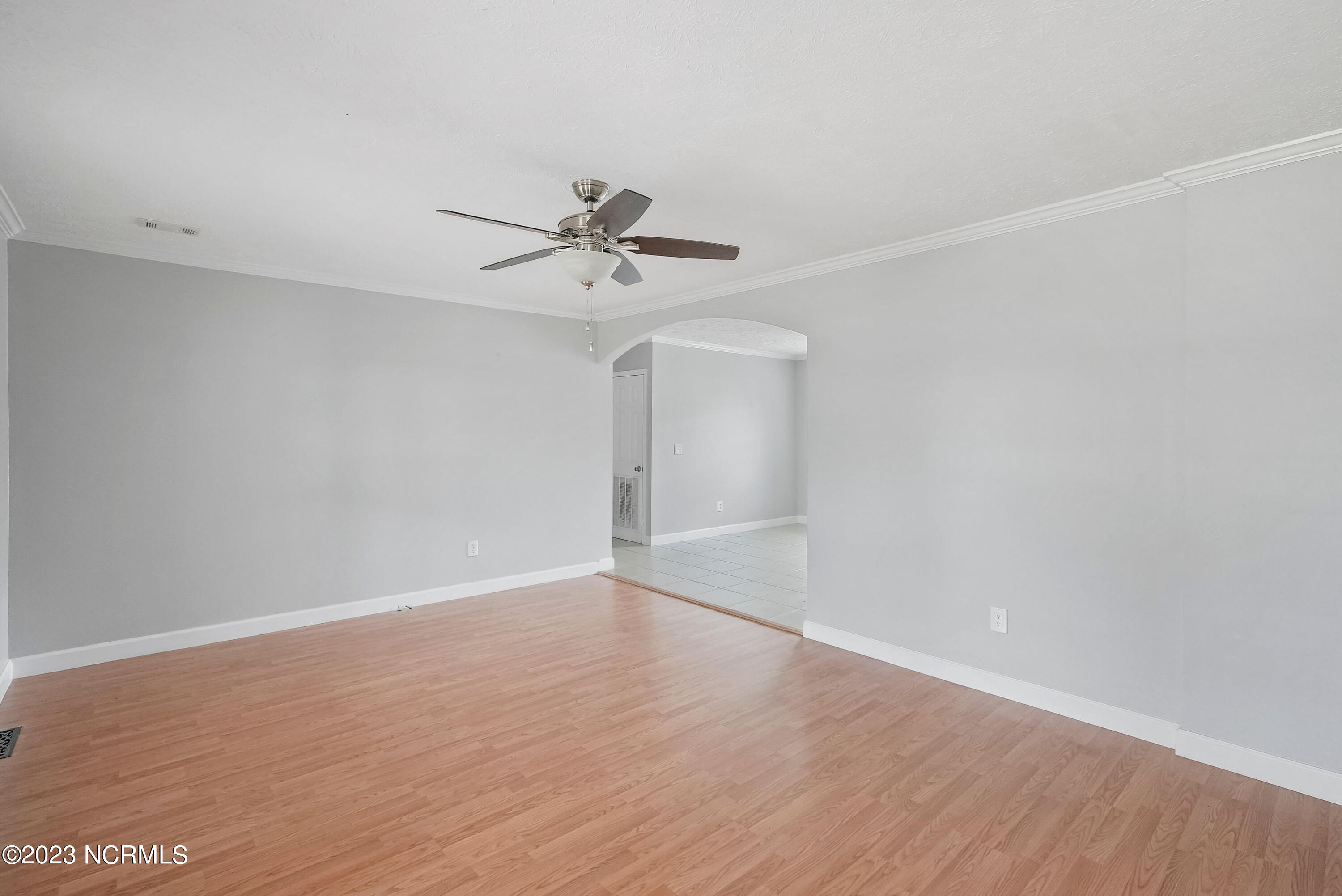 404 Haw Branch Road Richlands, NC 28574 - Photo 8 of 39 404HawBranch-33