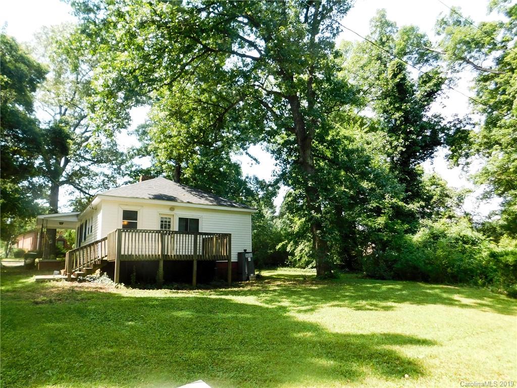 6201 Rumple Road Charlotte, NC 28262 - Photo 19 of 22 a view of a house with a yard
