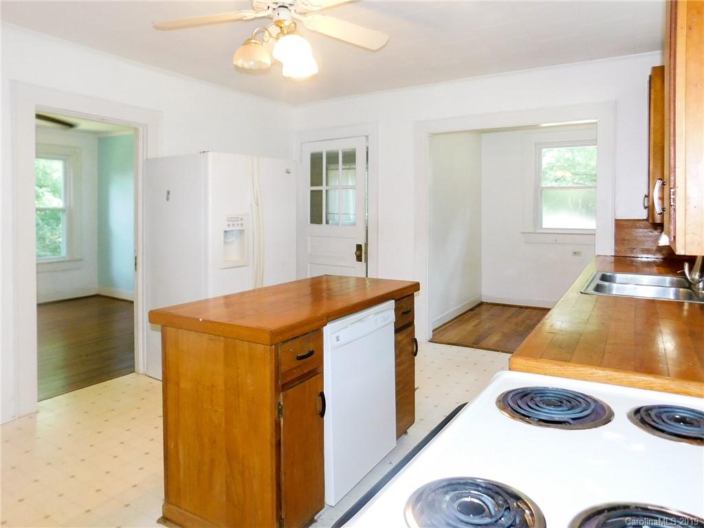 6201 Rumple Road Charlotte, NC 28262 - Photo 10 of 22