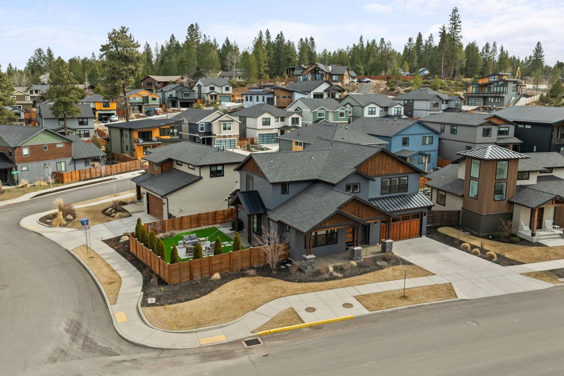61204 Bachelor View Road Bend, OR 97702 - Photo 48 of 54 batch_85