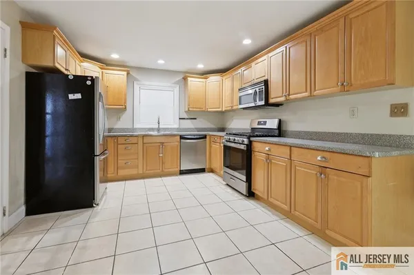 $3,500 | 1 Landry Road, Somerset, NJ 08873