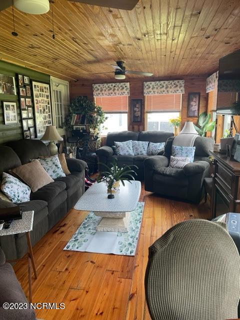 59 Adams Swamp Road Corapeake, NC 27926 - Photo 14 of 43 Sunroom