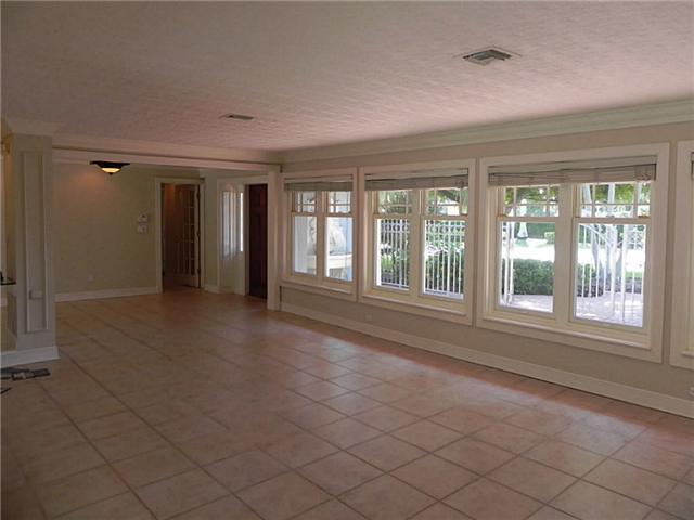 1 West High Point Road Sewall's Point, FL 34996 - Photo 6 of 20 Gallery Image 6