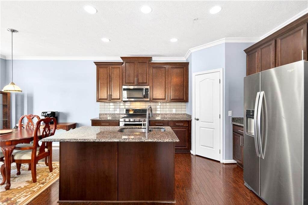 2 Roosevelt Drive McKees Rocks, PA 15136 - Photo 13 of 43