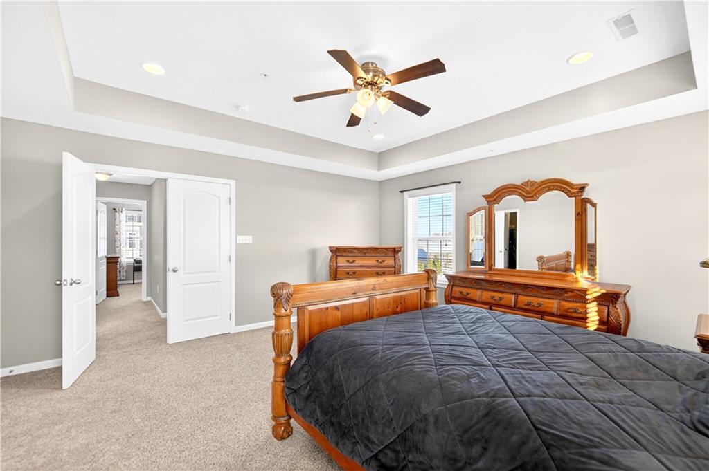 2 Roosevelt Drive McKees Rocks, PA 15136 - Photo 19 of 43