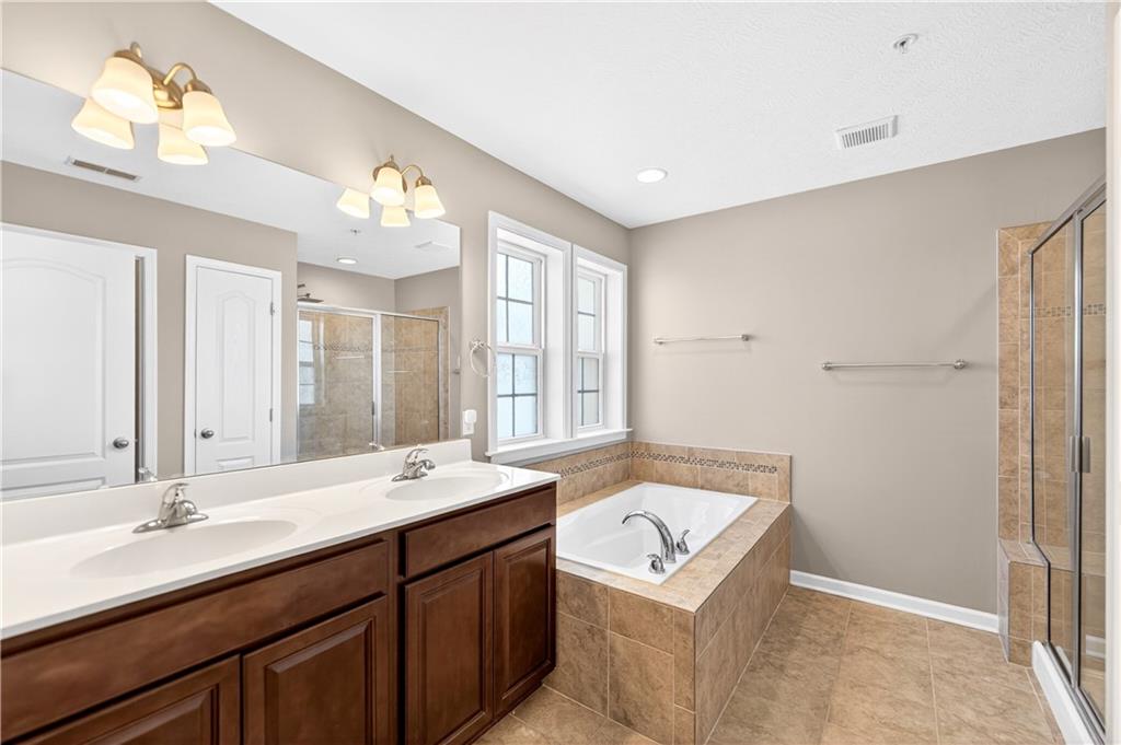 2 Roosevelt Drive McKees Rocks, PA 15136 - Photo 21 of 43