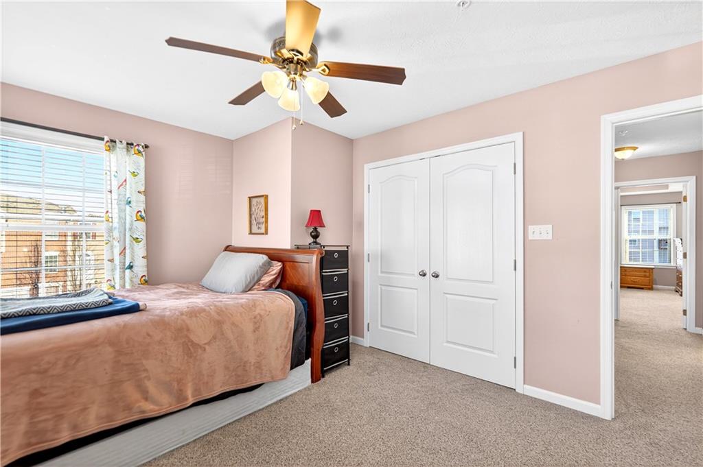 2 Roosevelt Drive McKees Rocks, PA 15136 - Photo 26 of 43