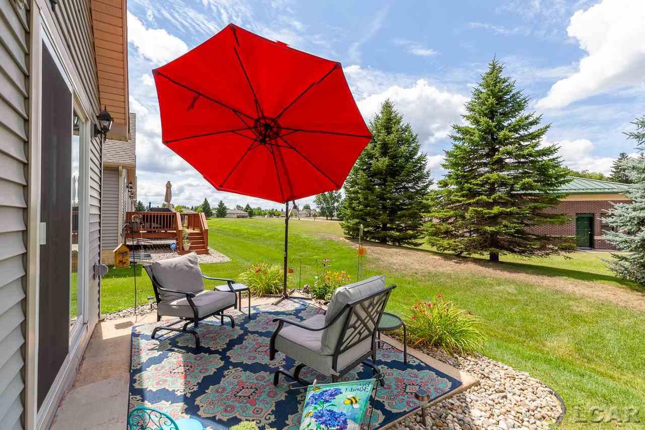 527 Ridge Lane Tecumseh, MI 49286 - Photo 6 of 36 50019334-5.JPG