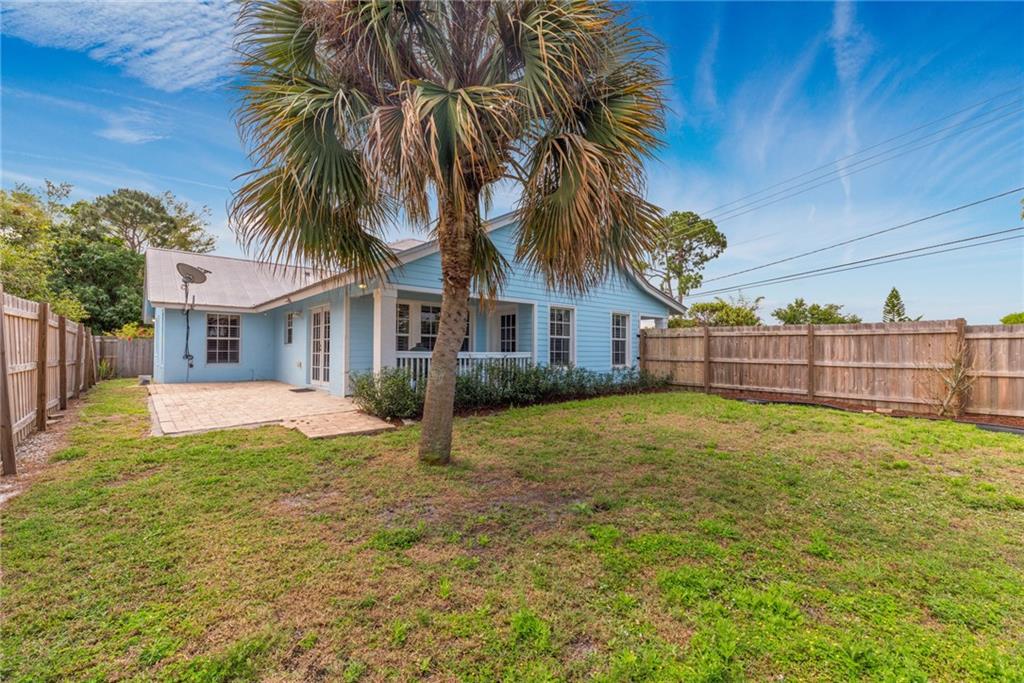4239 Southeast Robertson Road Stuart, FL 34997 - Photo 18 of 20 Gallery Image 18