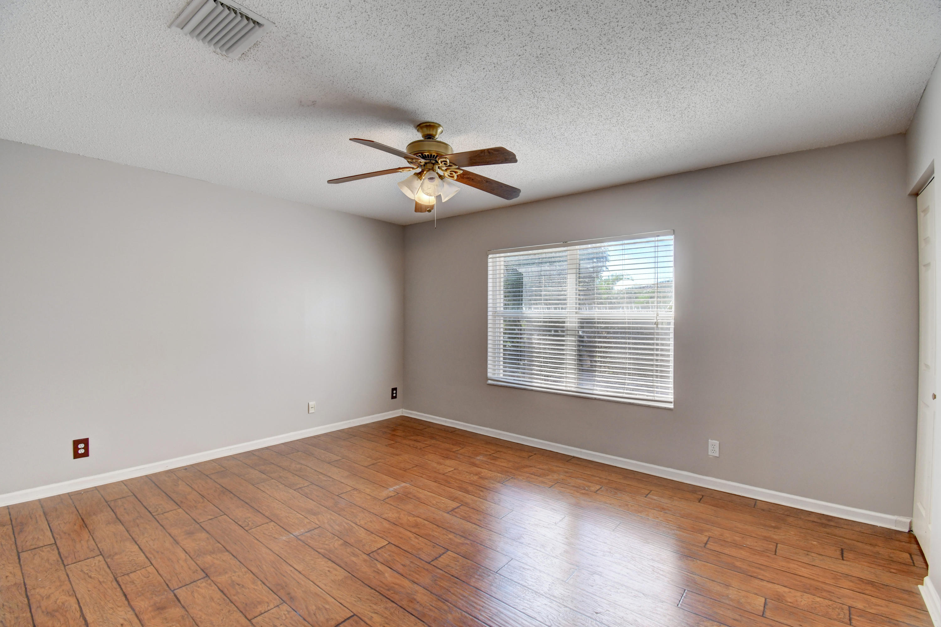 6575 Spring Garden Run Lake Worth, FL 33463 - Photo 34 of 67 40_dsc_6263_4_5_6_7