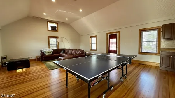 $7,900 | 12 Maple Avenue, Madison, NJ 07940