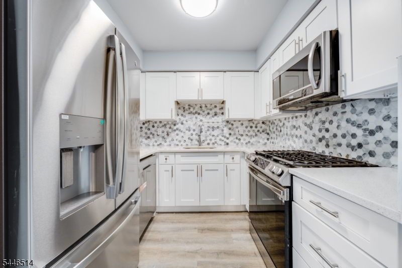 40 Loantaka Way, Unit F Madison, NJ 07940 - Photo 13 of 22
