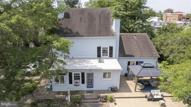 $750,000 | 29 East Main Street, Newark, DE 19702