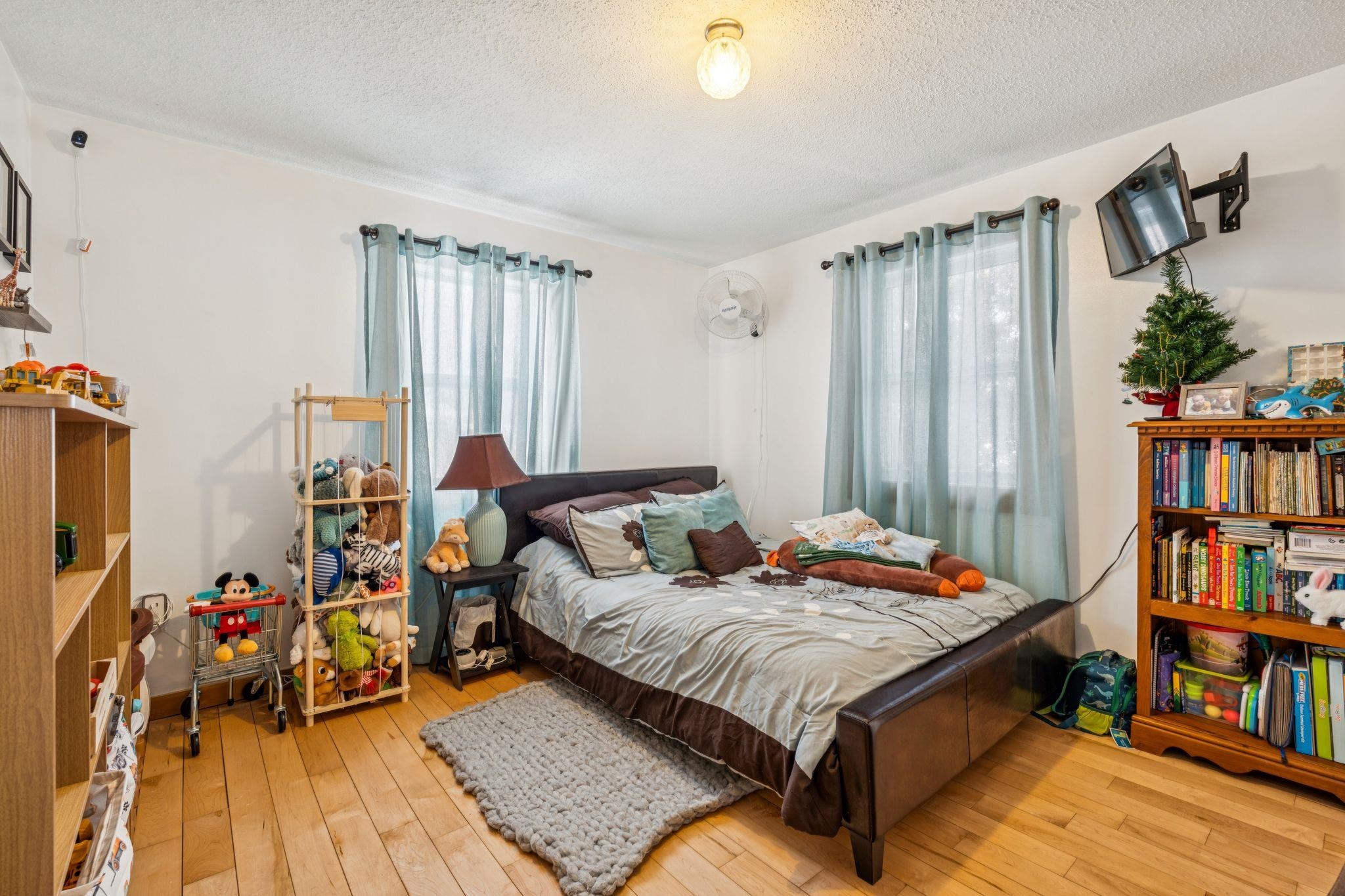 724 South Windsor Street Royalton, VT 05068 - Photo 18 of 25