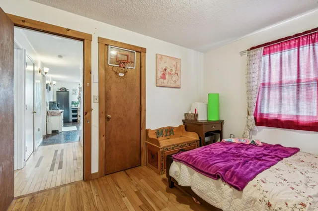 $349,000 | 724 South Windsor Street, Royalton, VT 05068