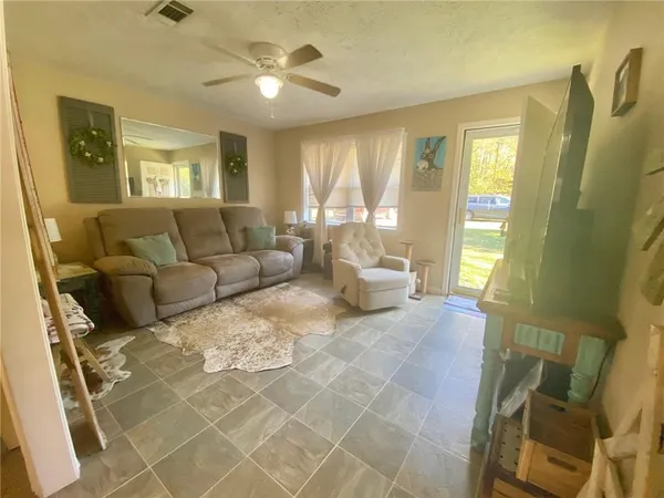 $134,500 | 134 Dupuis Road, Jonesville, LA 71343