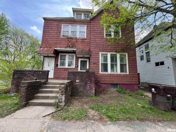 $44,900 | 400 West Armstrong Avenue, Peoria, IL 61604