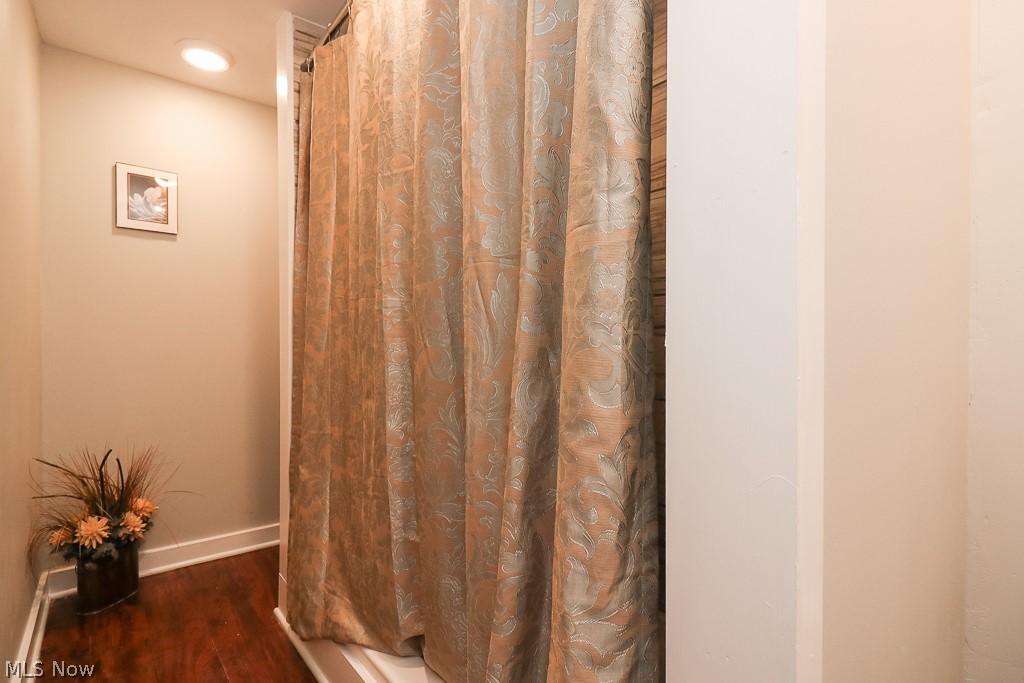 4481 Tiedeman Road Cleveland, OH 44144 - Photo 25 of 29 Gallery Image 25