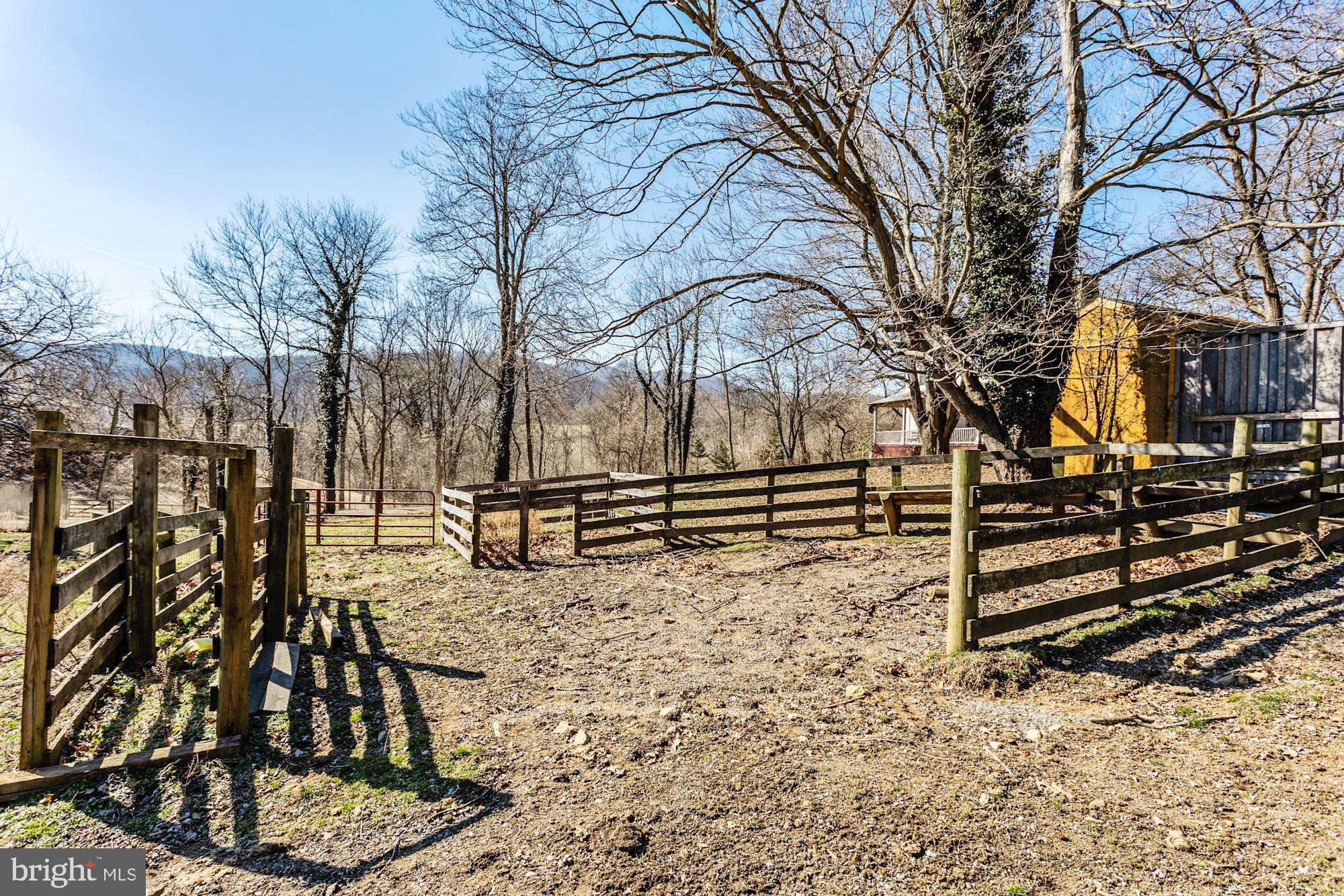 12336 Moss Hollow Road Markham, VA 22643 - Photo 31 of 39 Gallery Image 31