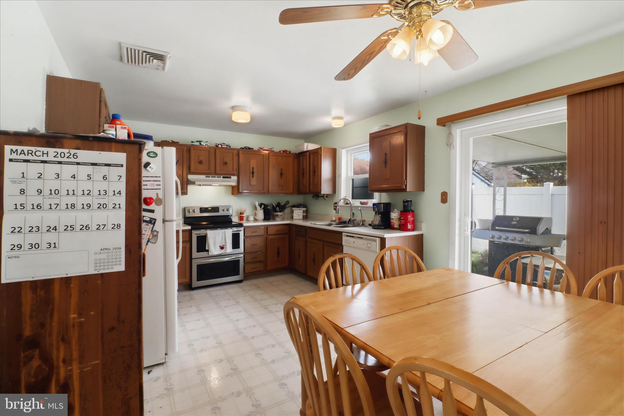 497 Crosswinds Drive Lititz, PA 17543 - Photo 8 of 37