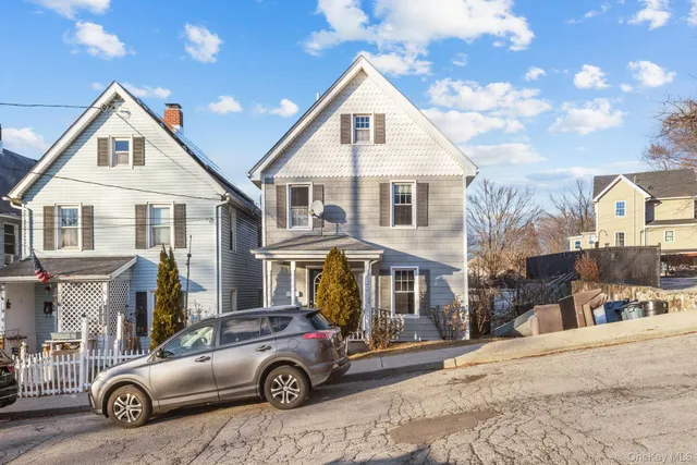 $3,500 | 983 Warren Avenue, Peekskill, NY 10566