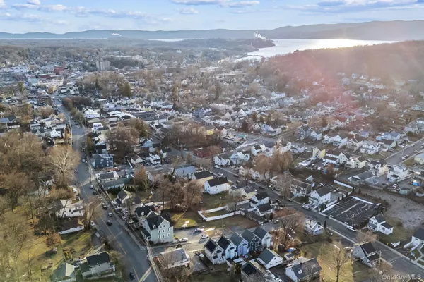 $3,275 | 983 Warren Avenue, Peekskill, NY 10566