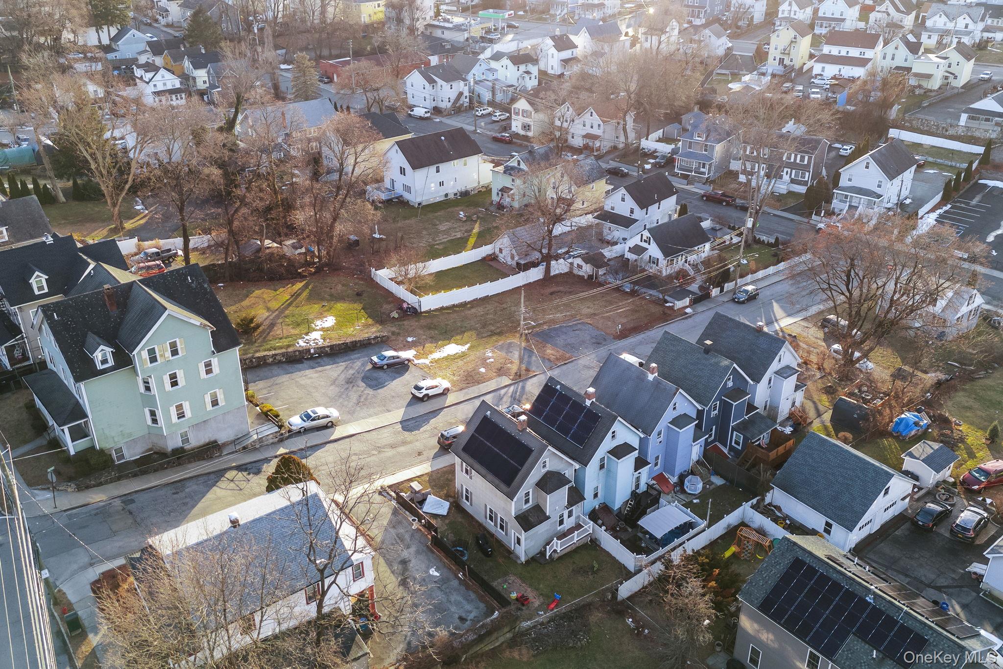 983 Warren Avenue Peekskill, NY 10566 - Photo 30 of 30 Aerial View – Property & Surroundings