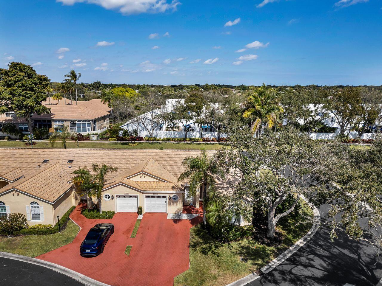 17215 Boca Club Boulevard, Unit 1 Boca Raton, FL 33487 - Photo 41 of 46 Aerial