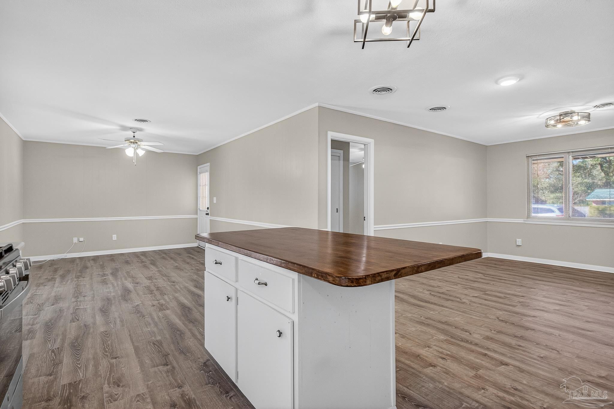 7130 Melba Street Pensacola, FL 32504 - Photo 12 of 50