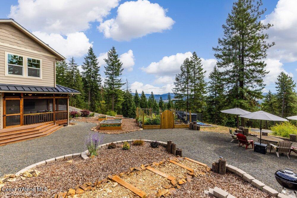 2898 South Huntsman Road Coeur D'Alene, ID 83814 - Photo 43 of 48 Landscaping