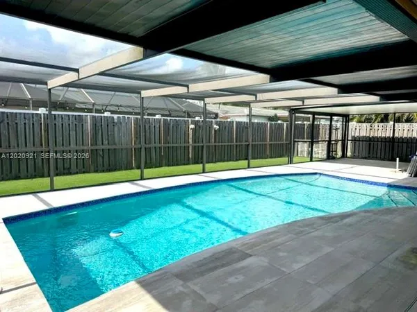 $3,700 | 9551 Northwest 19th Place, Sunrise, FL 33322
