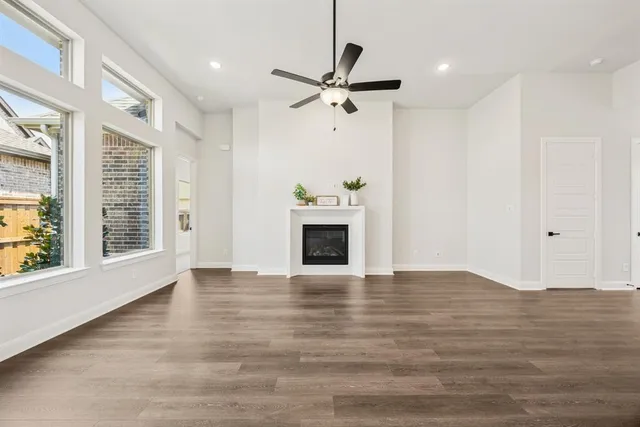 $479,990 | 2065 Spotted Fawn Drive, Arlington, TX 76005