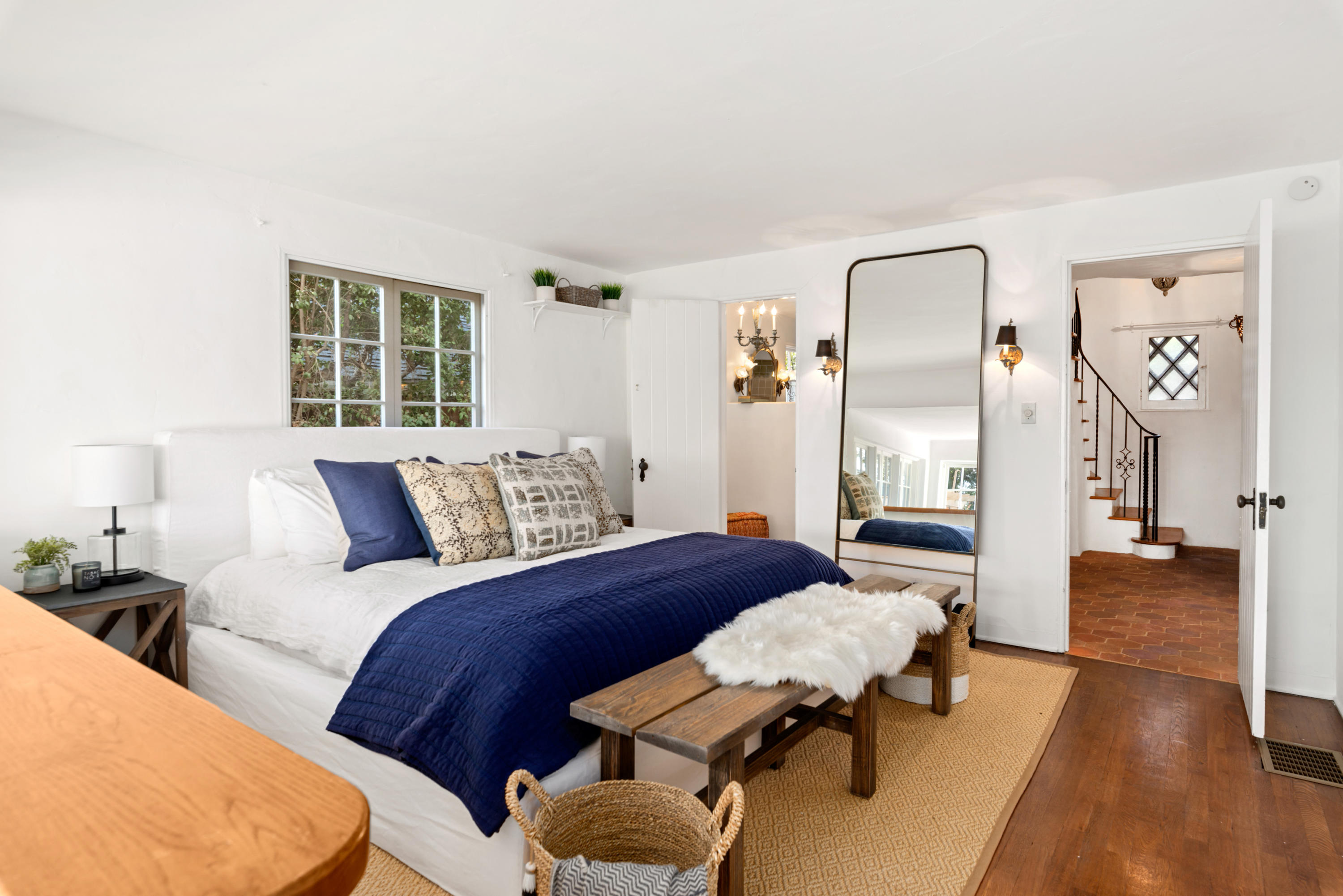 857 Cheltenham Road Santa Barbara, CA 93105 - Photo 19 of 31 857ChelthamRd_HiRes_024