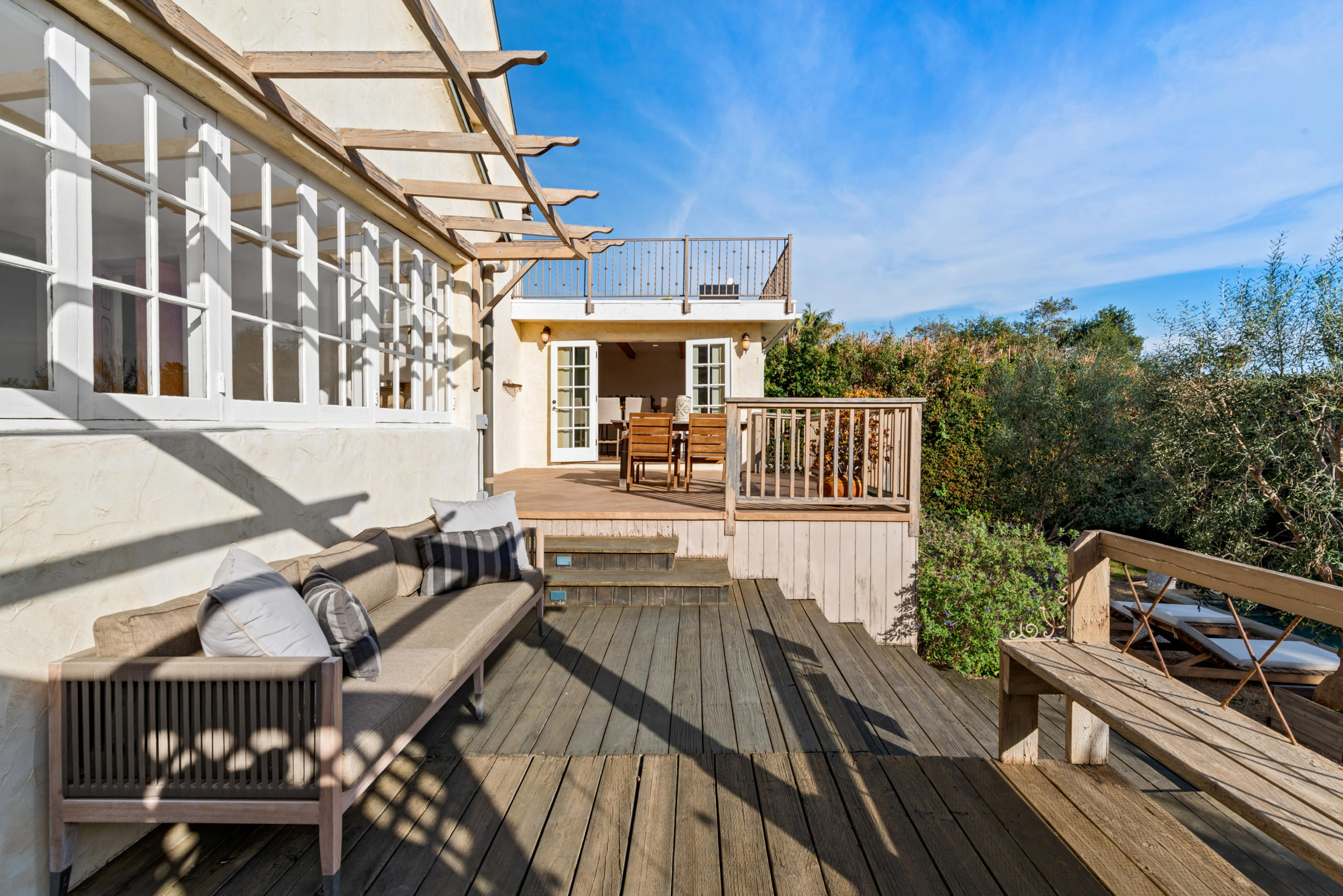 857 Cheltenham Road Santa Barbara, CA 93105 - Photo 7 of 31 857ChelthamRd_HiRes_048