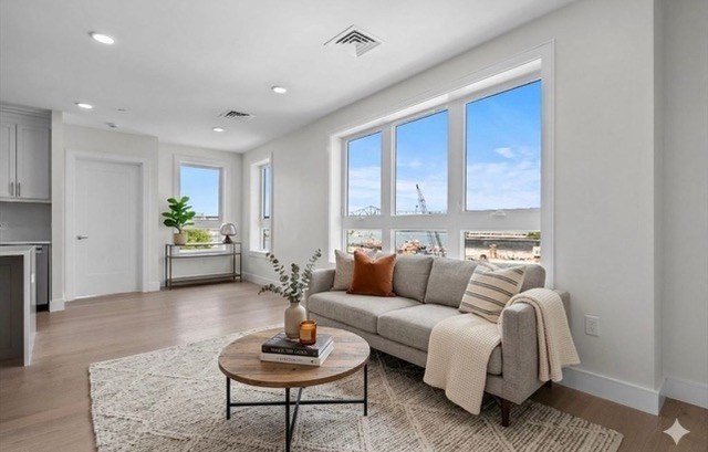 301 Border Street, Unit 601 Boston, MA 02128 - Photo 2 of 29