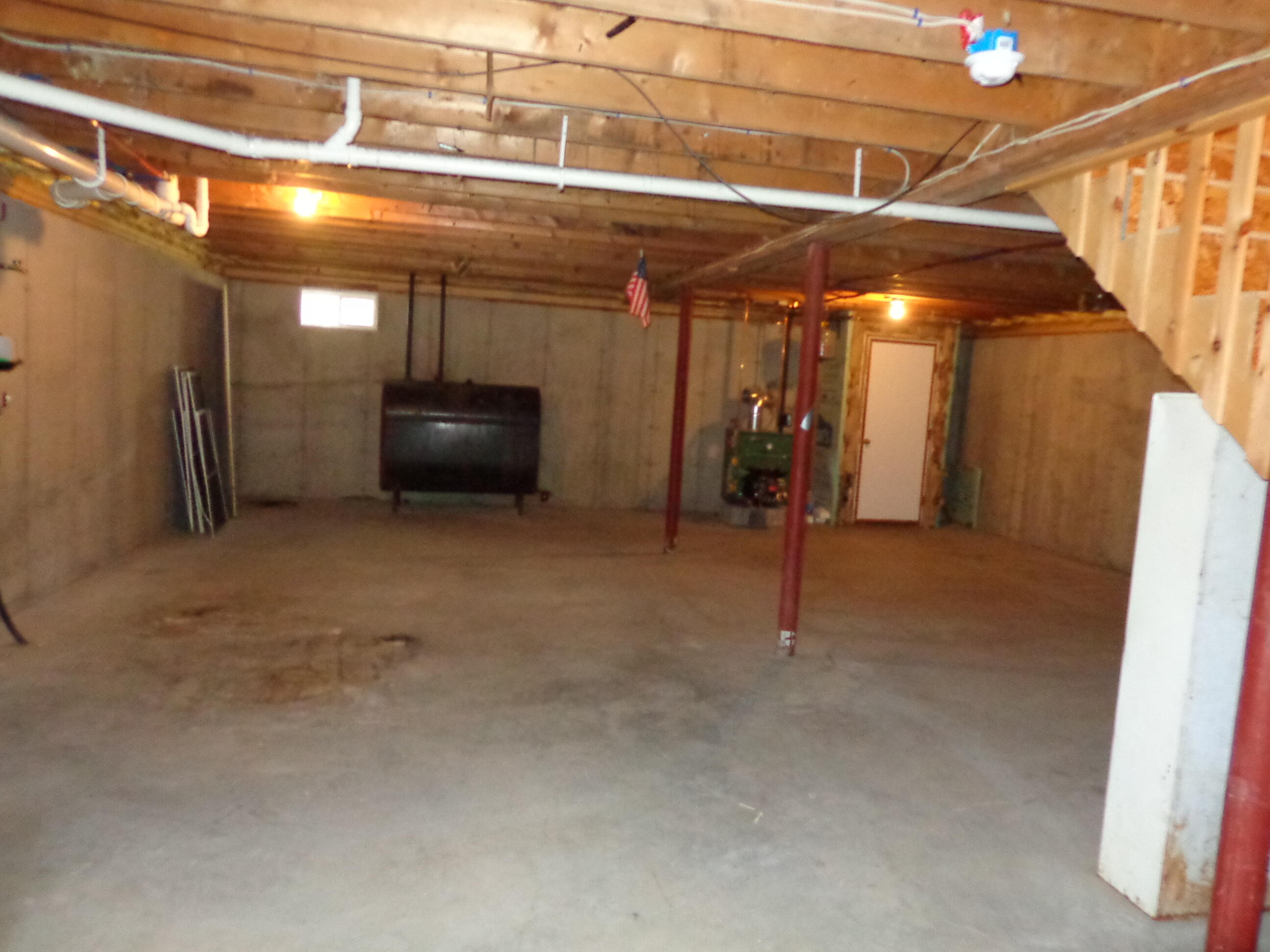 20 Mousam Street Springvale, ME 04083 - Photo 22 of 23 DSC04023