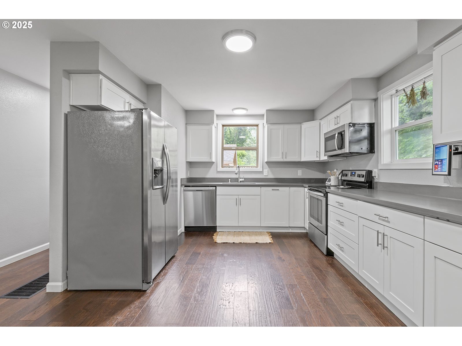 272 Military Road Kalama, WA 98625 - Photo 14 of 43 Gallery Image 14