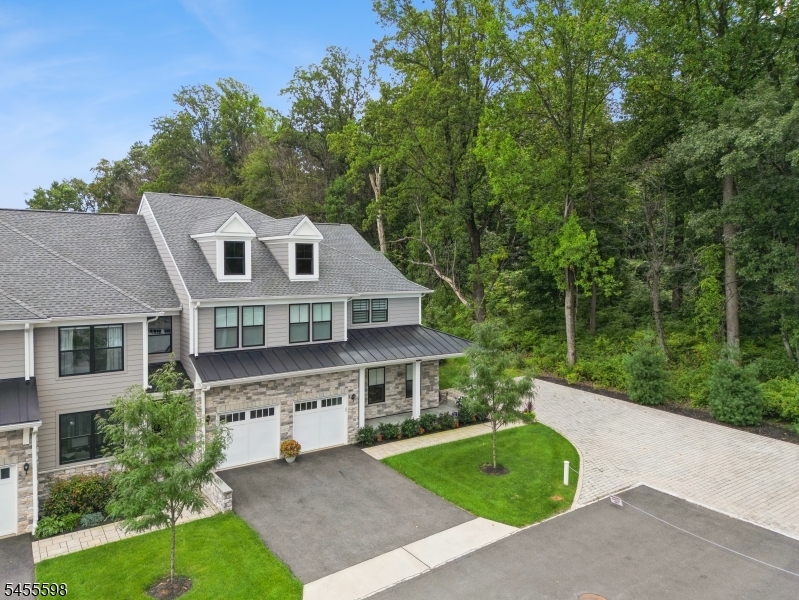7 Brandywine Rise Dunellen, NJ 08812 - Photo 2 of 45 Gallery Image 2